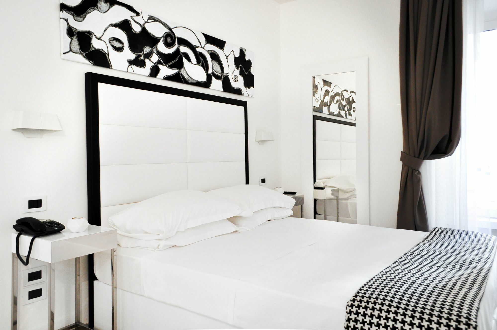 Lhp Suite Roma Termini Eksteriør bilde